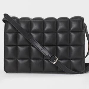 NWOT H&M Quilted Black Crossbody Bag